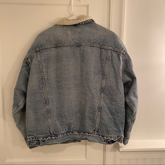 Levi’s Sherpa Jean jacket - Picture 2 of 4